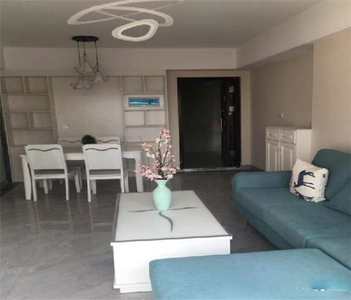 <a href=/dalingshan/ target=_blank class=infotextkey>大嶺山小產(chǎn)權(quán)房</a>出售:御湖雅居