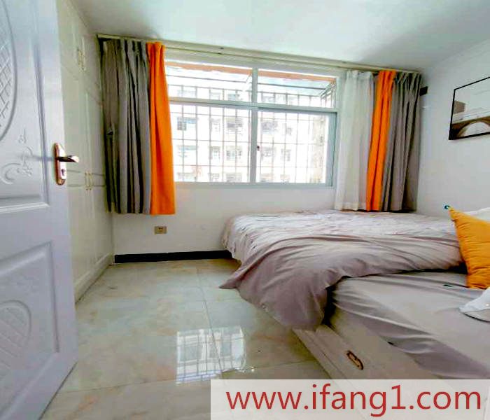 <a href=/longhua/ target=_blank class=infotextkey>高坳小產(chǎn)權(quán)房價(jià)</a>格