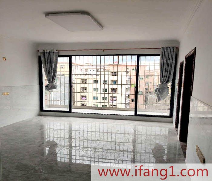 <a href=/dalingshan/ target=_blank class=infotextkey>大嶺山小產權房</a>出售信息