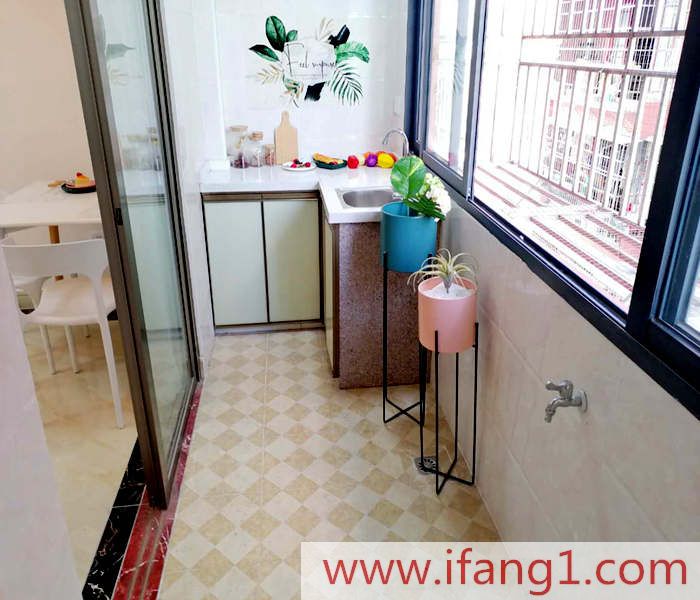 <a href=/guanlan/ target=_blank class=infotextkey>觀瀾小產權價格</a>