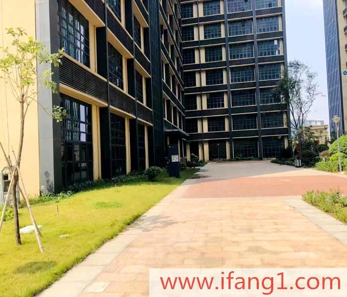 <a href=/songgang/ target=_blank class=infotextkey>松崗小產權房新樓盤房價</a>